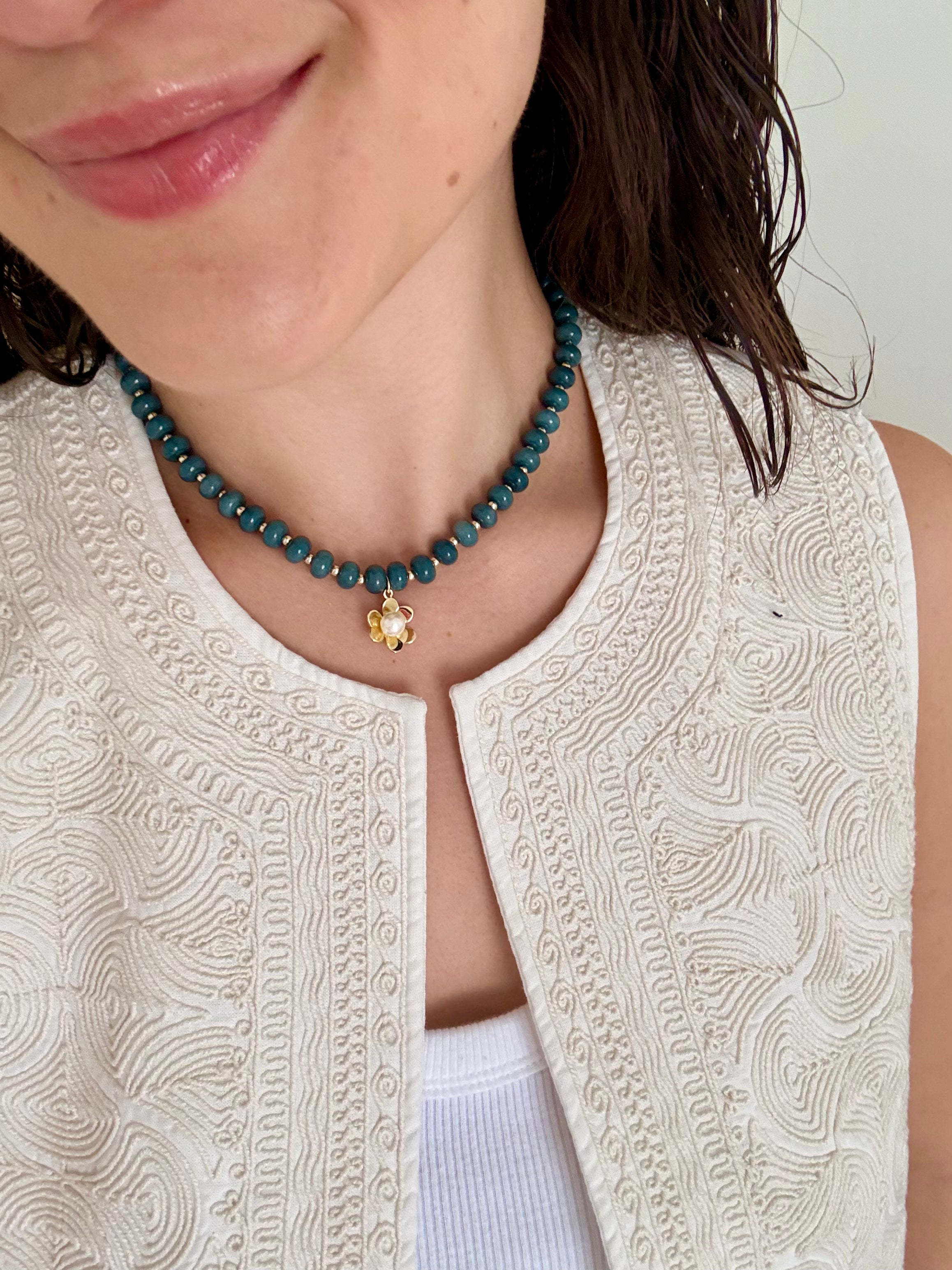 The Flower Choker